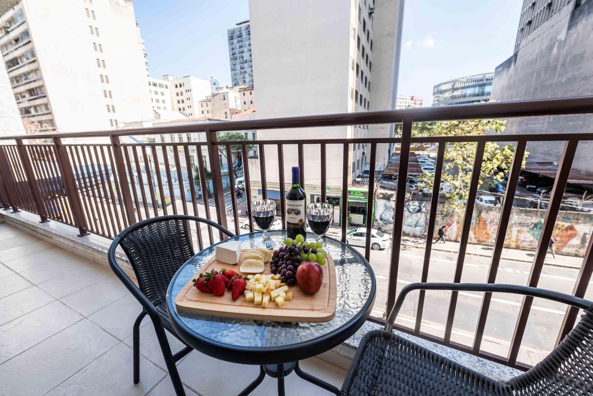 Rover 25 Centro Apartment เซาเปาโล ภายนอก รูปภาพ