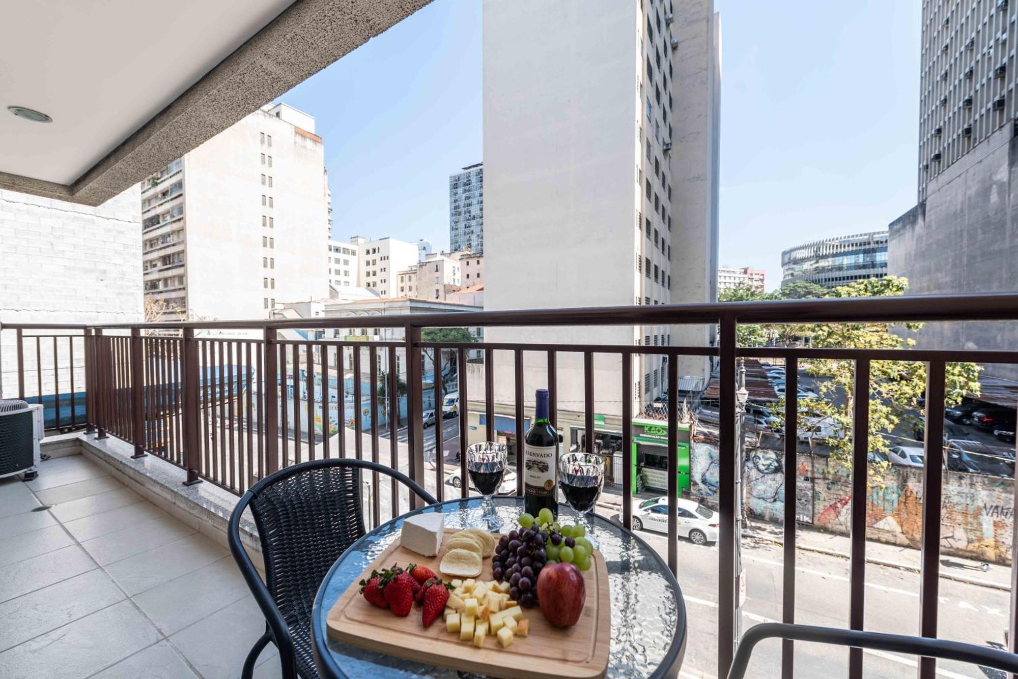 Rover 25 Centro Apartment เซาเปาโล ภายนอก รูปภาพ