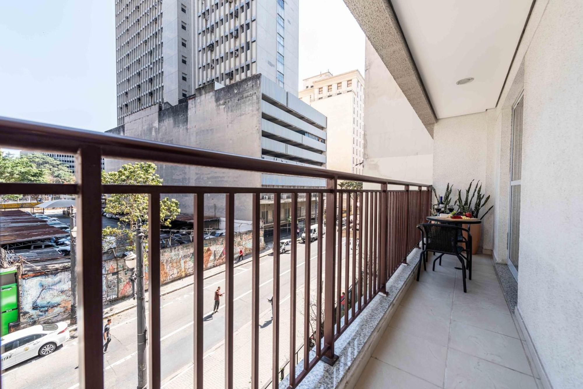 Rover 25 Centro Apartment เซาเปาโล ภายนอก รูปภาพ